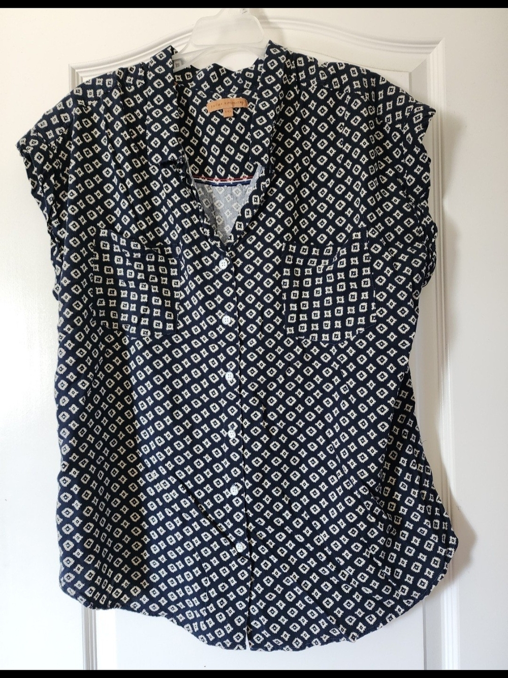 Jachs Girlfriend Cap-Sleeve Button Down